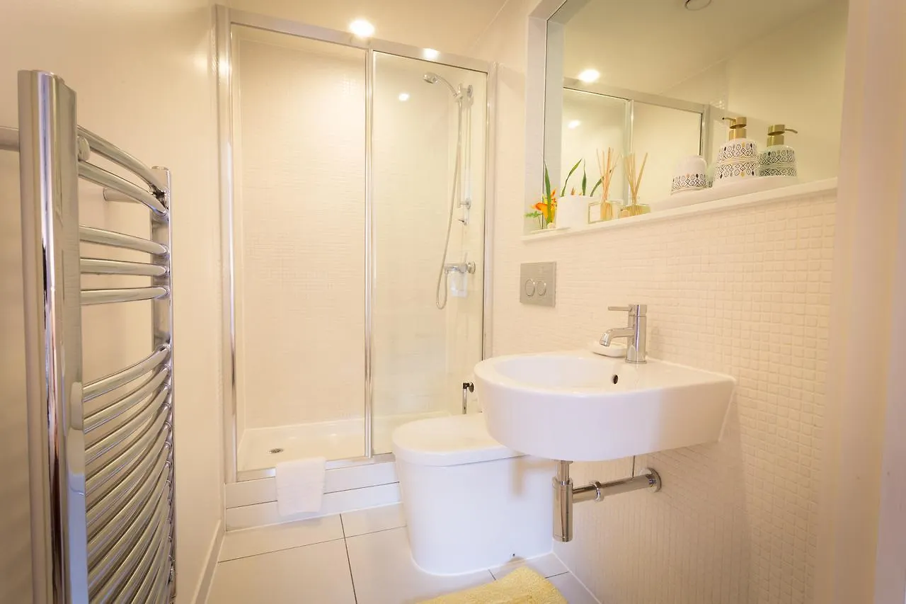 Dockside Walk Suite - Canary Wharf London 0*,  United Kingdom