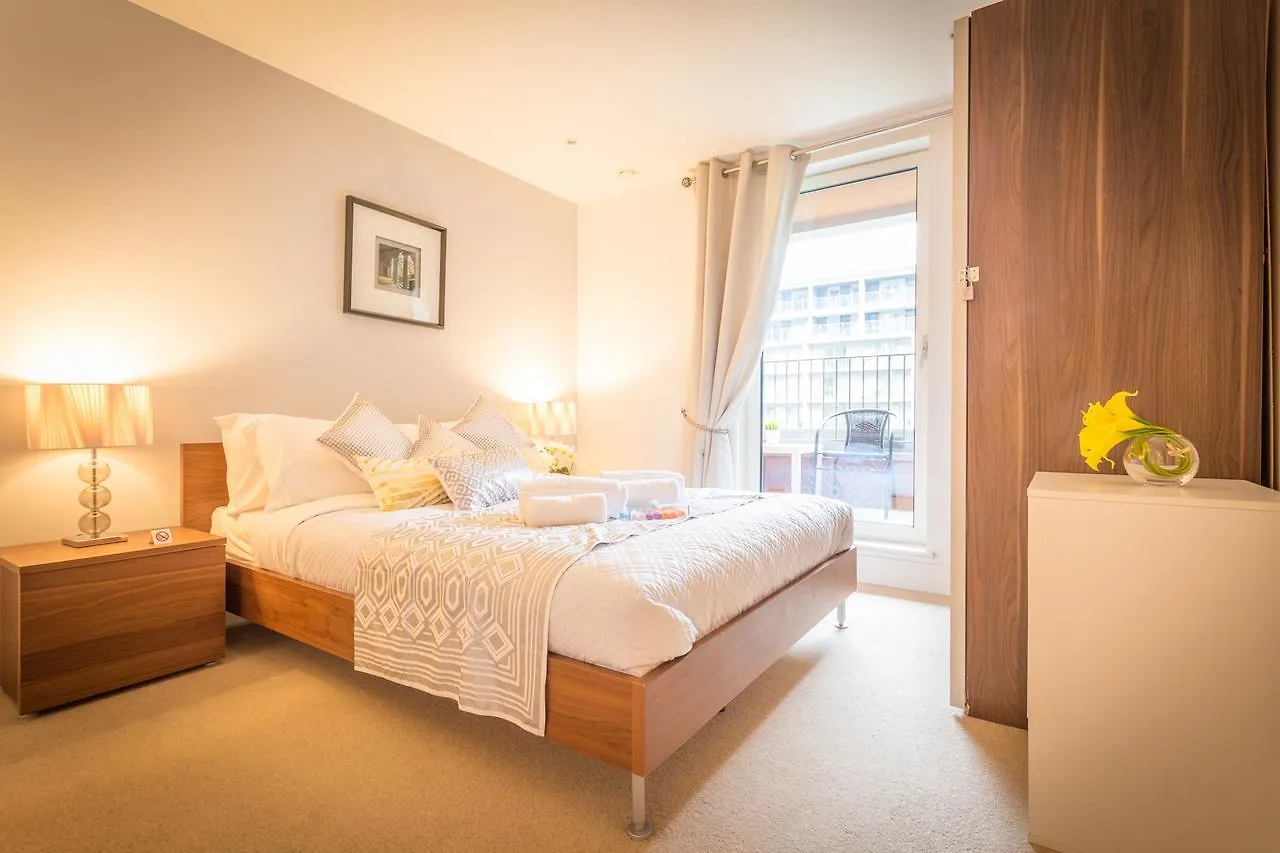 Apartment Dockside Walk Suite - Canary Wharf London United Kingdom
