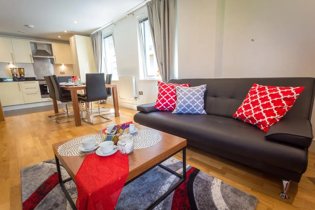 Dockside Walk Suite - Canary Wharf London