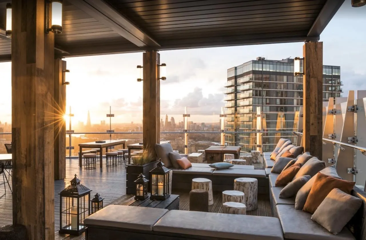 Dockside Walk Suite - Canary Wharf London