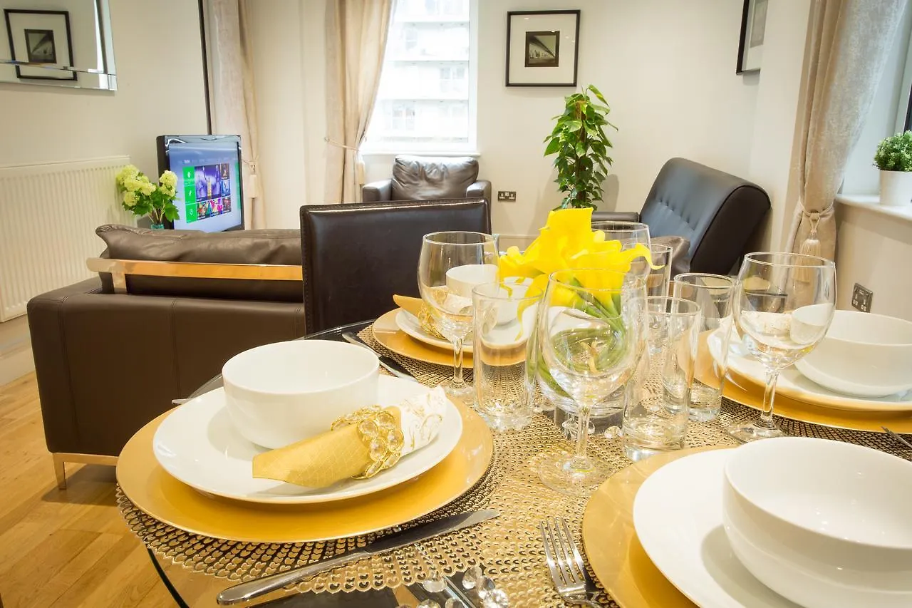Dockside Walk Suite - Canary Wharf London