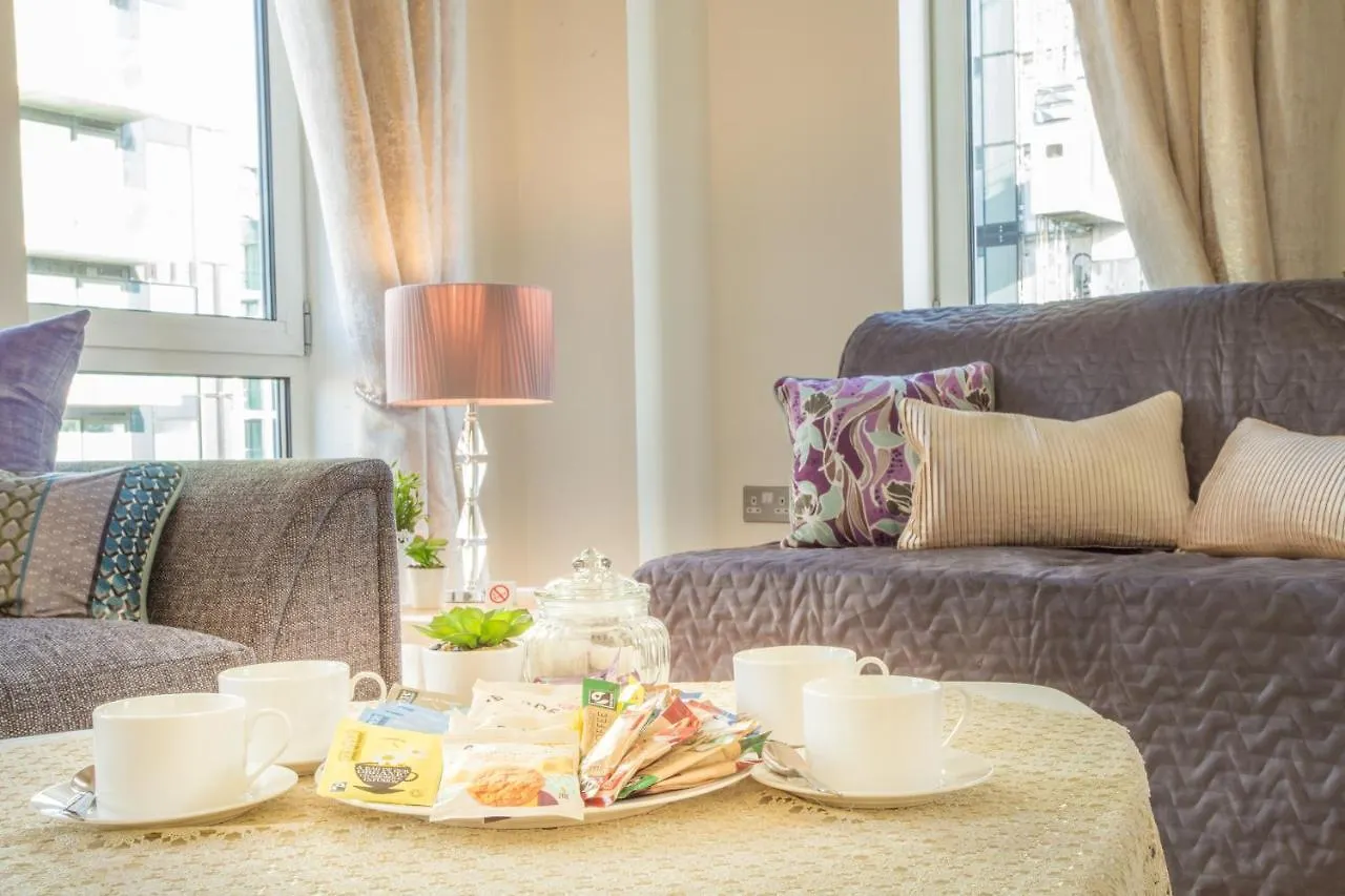Apartment Dockside Walk Suite - Canary Wharf London United Kingdom